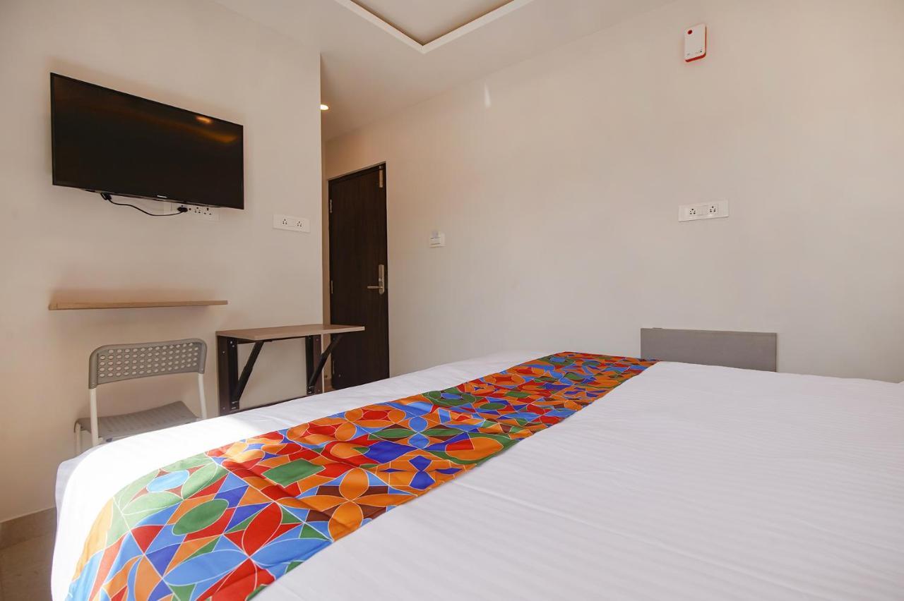Fabhotel Athasri Inn - Nr Bellandur Railway Station Бенґалуру Екстер'єр фото