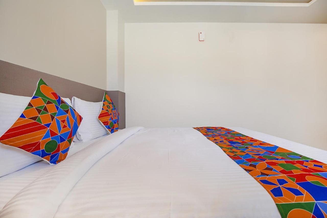 Fabhotel Athasri Inn - Nr Bellandur Railway Station Бенґалуру Екстер'єр фото