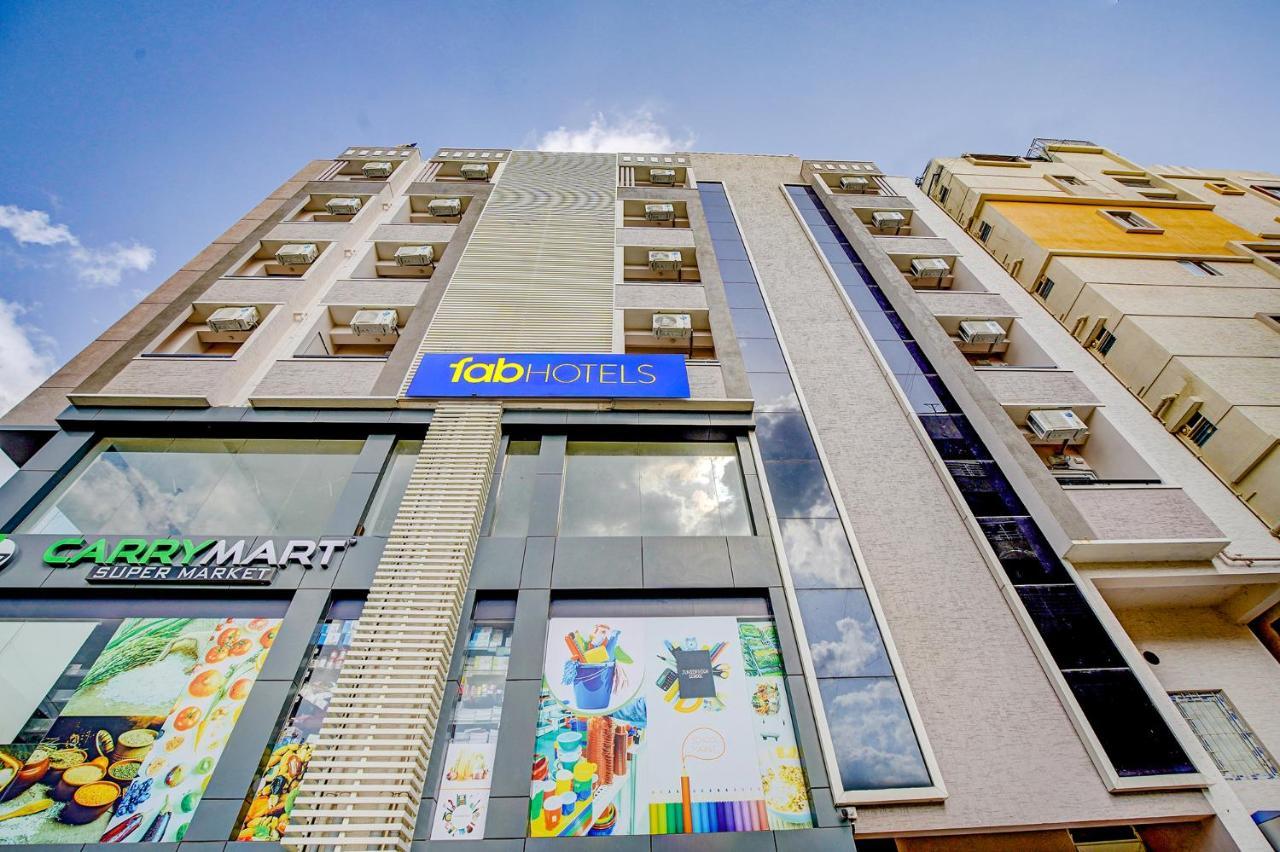 Fabhotel Athasri Inn - Nr Bellandur Railway Station Бенґалуру Екстер'єр фото